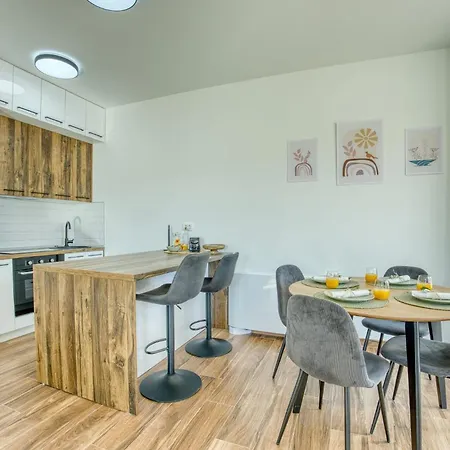 Labar Biograd Na Moru