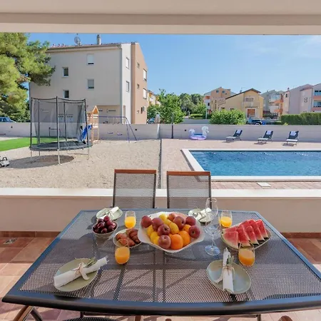 Labar Apartmán Biograd Na Moru