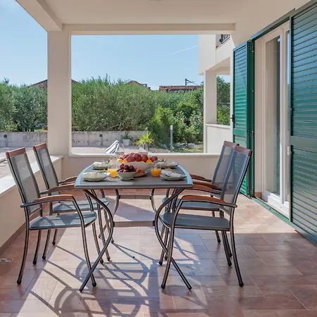 Labar Apartmán Biograd Na Moru