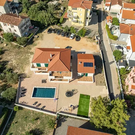 아파트 Labar 비오그라드나모루